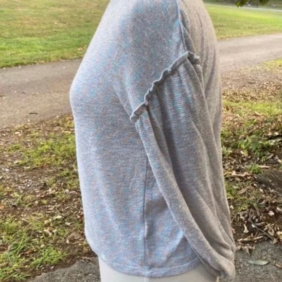 ART CLASS GREY TOP RUFFLE SHOULDER GIRLS LARGE - Picture 4 of 8